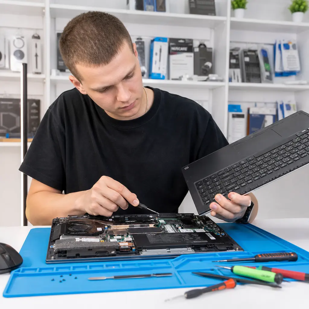 заменить клавиатуру на ноутбуке Acer в Бахчисарае